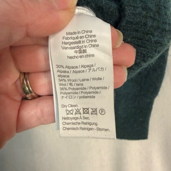 J.Crew Alpaca Wool Cardigan M Green Button Front Cropped Soft Cozy - Picture 4 of 9